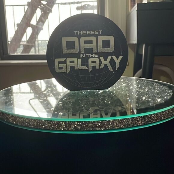 Semi circle shaped the best dad in the galaxy desk art Father’s Day office decor - Picture 9 of 10